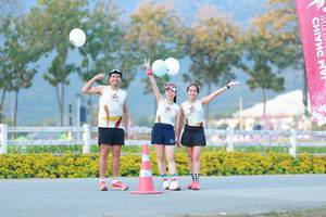 BIB: 
                            <button type="button" onclick="openModal(27851137)" class="btn btn-primary btn-sm float-right btn-popup" data-toggle="modal" data-target=".modal-high-quality">
                        <i class="fas fa-shopping-cart"></i> Add to Cart
                    </button>
                                            <button type="button" onclick="isThisMe(27851137, true)" class="btn btn-success btn-sm float-right btn-popup btn-isme hidden" data-toggle="tooltip" data-placement="bottom" title="นี่คือรูปของคุณใช่ไหม คลิกที่นี่เพื่อเอาเข้าอัลบั้ม">
                        <i class="fas fa-plus"></i> Add to album
                    </button>
                    <button type="button" onclick="isThisMe(27851137, false)" class="btn btn-warning btn-sm float-right btn-popup btn-isnotme hidden">
                        <i class="fas fa-ban"></i> Remove from album
                    </button>